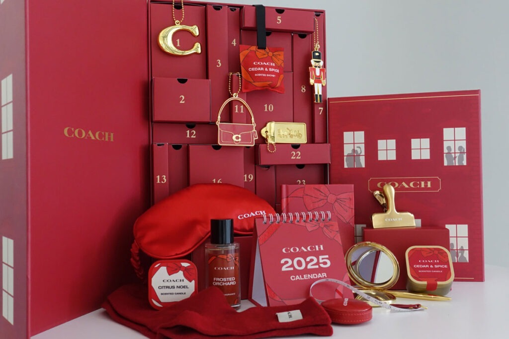 corporate-gift-coach-xmas-2024-01-1200x800