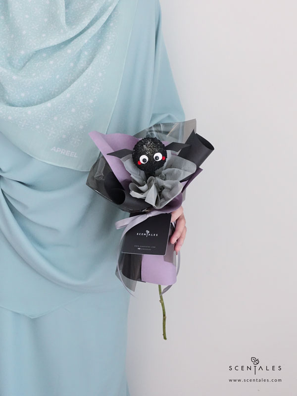 Bat Petite Flower Bouquet
