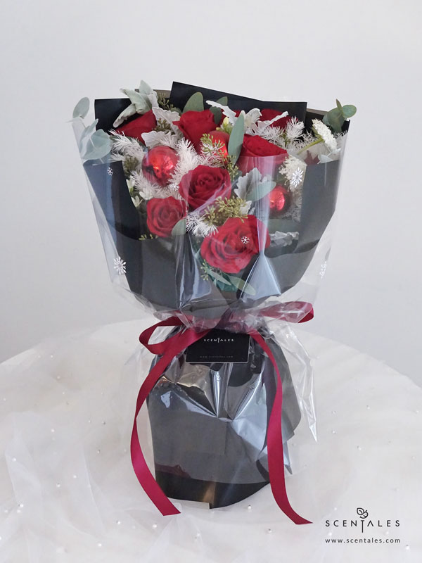 winter-spell-fresh-flower-bouquet-red-01-600x800