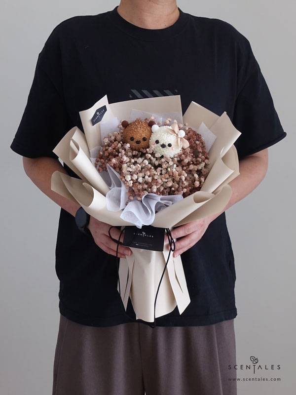 vday2026-bear-with-me-fresh-flower-bouquet-02-600x800