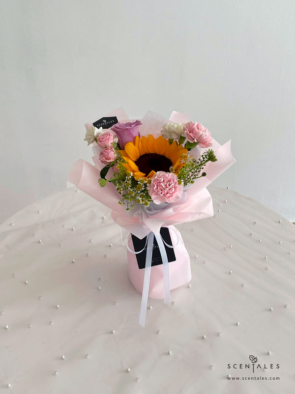 marisol-fresh-flower-bouquet-01-600x800 (Limited 24 - 27 Jul) Marisol Flower Bouquet - Image 1