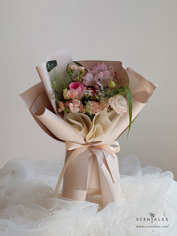 moments-before-sunrise-fresh-flower-bouquet-01-600x800 (Aug Special) Moments Before Sunrise Flower Bouquet - Image 1